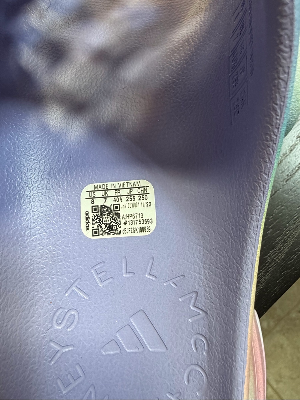 Stella McCartney Pastel Tie-Dye Foam Clogs in Lavender, Pink and Blue - Picture 5 of 16